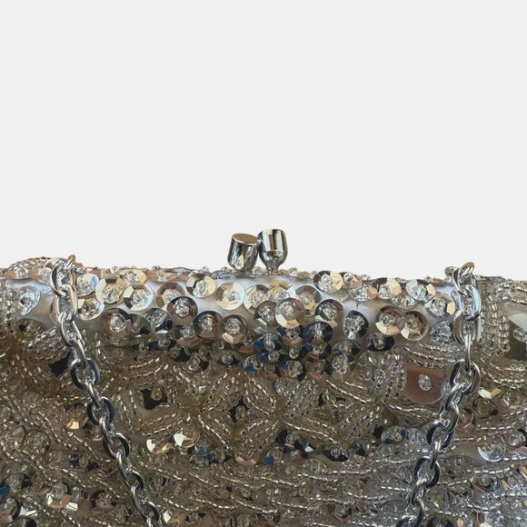Vintage Handmade Silver Beaded Evening Bag Clutch Kiss Lock with Optional Chain - Picture 5 of 11